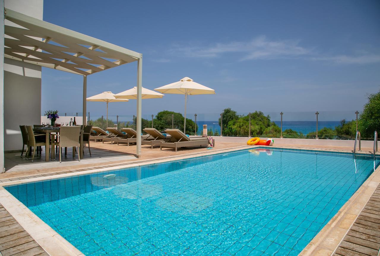 Althea Kalamies Luxury Villa Protarász